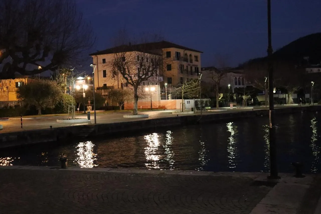 Apartment Monika Holiday12 La Fata Del Lago Garda  Italy