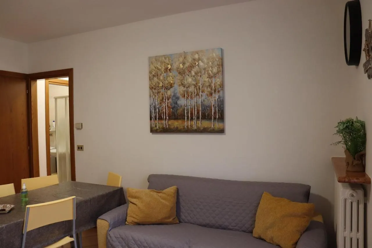 Apartment Monika Holiday12 La Fata Del Lago Garda