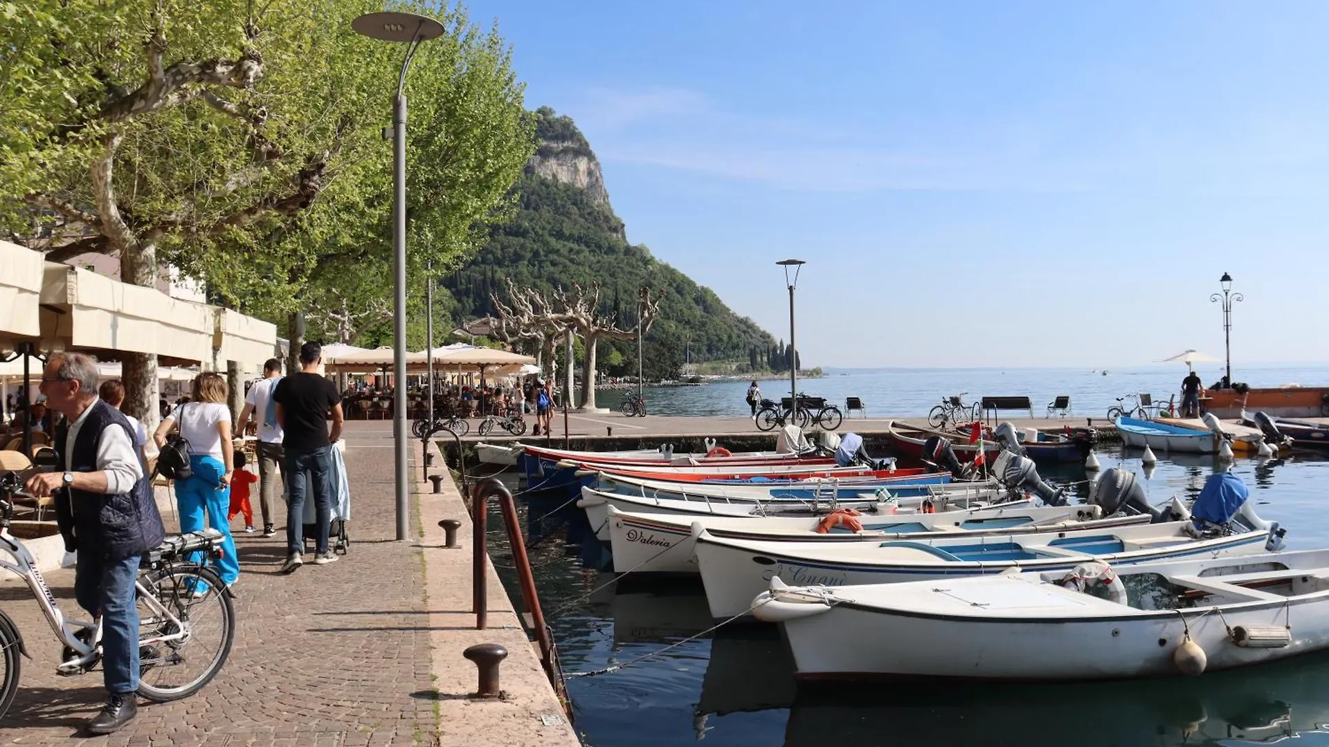 Monika Holiday12 La Fata Del Lago Garda