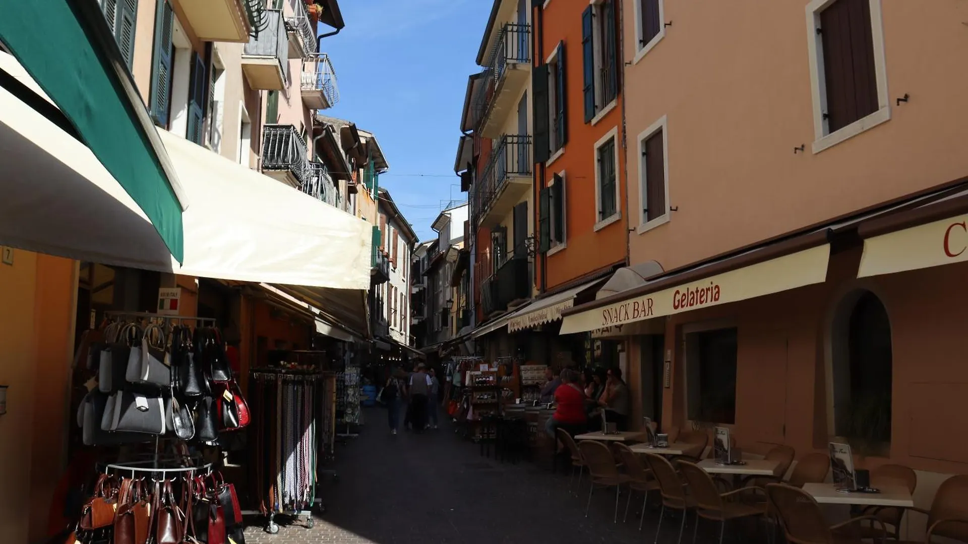 Monika Holiday12 La Fata Del Lago Garda  Apartment Garda (Verona)